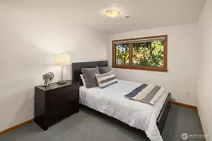 2414 79th Ave NE, Medina, WA 98039 - Photo 31