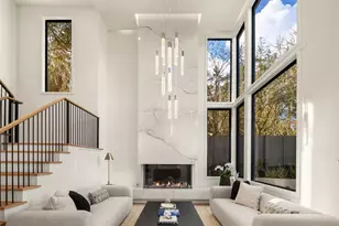 7611 NE 12th St, Medina, WA 98039 - Photo 3