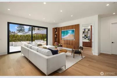 7611 NE 12th Street, Medina, WA 98039 - Photo 9