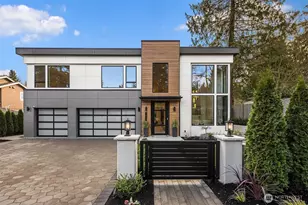 7611 NE 12th St, Medina, WA 98039 - Photo 1