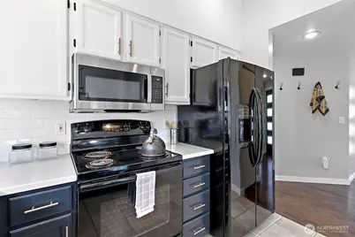 28112 231st Place SE, Maple Valley, WA 98038 - Photo 17