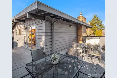 10400 60th Avenue S, Seattle, WA 98178 - Photo 15