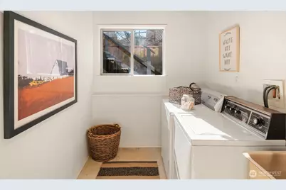 10400 60th Avenue S, Seattle, WA 98178 - Photo 31