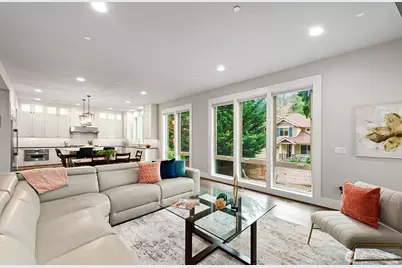 22250 NE 3rd Court, Sammamish, WA 98074 - Photo 15