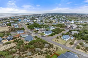 1256 Channel Ave SW, Ocean Shores, WA 98569 - Photo 37