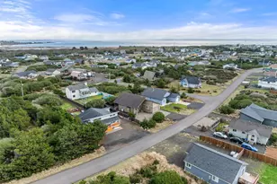 1256 Channel Ave SW, Ocean Shores, WA 98569 - Photo 33