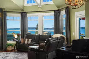 17003 Talbot Rd, Edmonds, WA 98026 - Photo 5