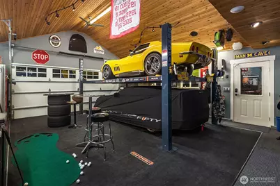 17003 Talbot Road, Edmonds, WA 98026 - Photo 29