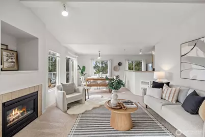 710 240th Way SE #F-301, Sammamish, WA 98074 - Photo 3