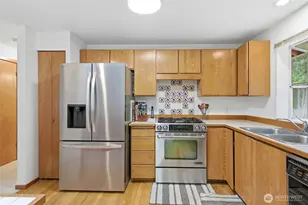 22305 SE 244th Pl, Maple Valley, WA 98038 - Photo 11