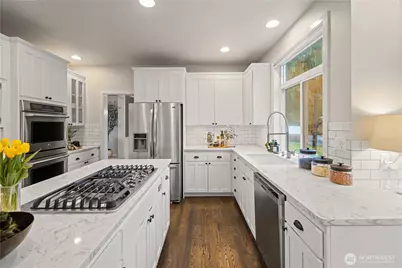 5310 NE 24th Court, Renton, WA 98059 - Photo 11