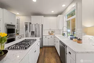 5310 NE 24th Ct, Renton, WA 98059 - Photo 11