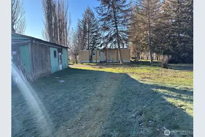 2284 W Rainier Road, Othello, WA 99344 - Photo 11