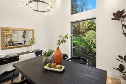 2109 129th Avenue SE, Bellevue, WA 98005 - Photo 9