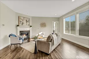 14925 Benton Loop, Sumner, WA 98390 - Photo 13