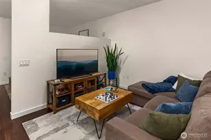 590 1st Ave S, Seattle, WA 98104 - Photo 15