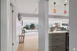 3601 24th Ave W, Seattle, WA 98199 - Photo 5