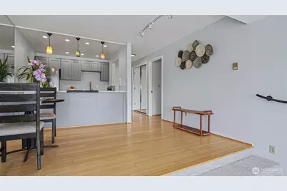 3601 24th Avenue W #306, Seattle, WA 98199 - Photo 7