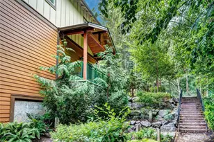 992 Sunrise Pl SW, Issaquah, WA 98027 - Photo 35