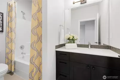 992 Sunrise Place SW #N1, Issaquah, WA 98027 - Photo 29