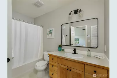 346 Wyatt Way NE #10, Bainbridge Island, WA 98110 - Photo 11