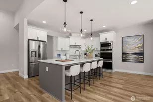 5541 Skyfall Pl NW, Bremerton, WA 98312 - Photo 3