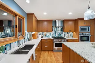 18431 High St, Edmonds, WA 98020 - Photo 9