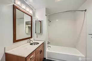 1711 E Olive Way, Seattle, WA 98102 - Photo 21