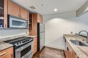 1711 E Olive Way, Seattle, WA 98102 - Photo 15