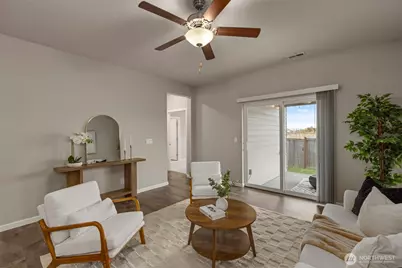 413 Becky Avenue E, Enumclaw, WA 98022 - Photo 11