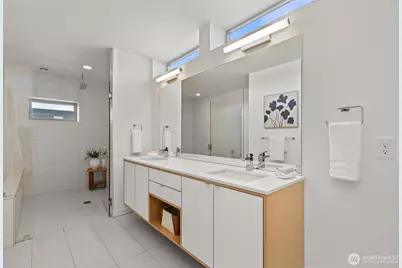 6217 Flora Avenue S, Seattle, WA 98108 - Photo 19