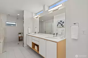 6217 Flora Ave S, Seattle, WA 98108 - Photo 19