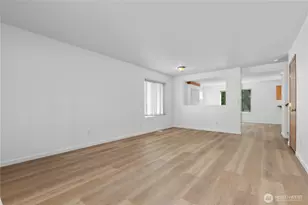 4817 SE 147th Pl, Everett, WA 98208 - Photo 3