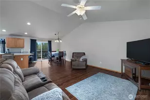 109 Blossom Ln, Elma, WA 98541 - Photo 15