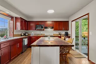 326 Jeff St, Mount Vernon, WA 98274 - Photo 9