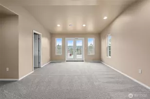 231 E Linda Vista Ct, Union, WA 98592 - Photo 13