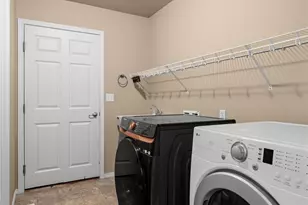 231 E Linda Vista Ct, Union, WA 98592 - Photo 19