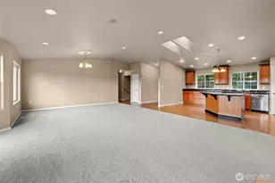 231 E Linda Vista Ct, Union, WA 98592 - Photo 5