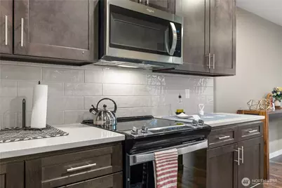 9592 7th Avenue SE, Everett, WA 98208 - Photo 7