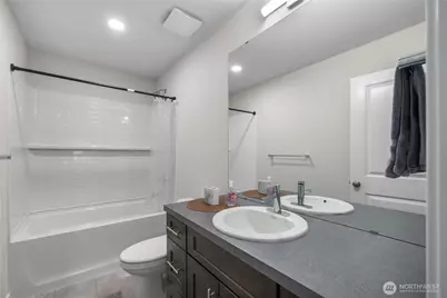 9592 7th Avenue SE, Everett, WA 98208 - Photo 27