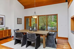11130 S Deer Dr, Woodway, WA 98020 - Photo 11