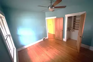 10733 Interlake Ave N, Seattle, WA 98133 - Photo 9