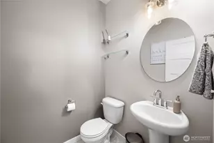 7004 82nd Dr NE, Marysville, WA 98270 - Photo 9