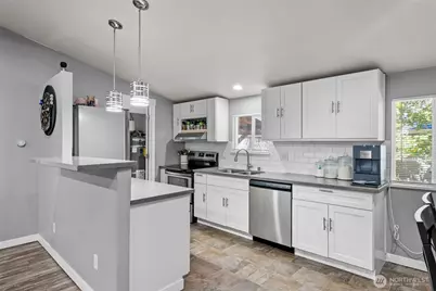 8517 Thuja Avenue SE, Yelm, WA 98597 - Photo 7