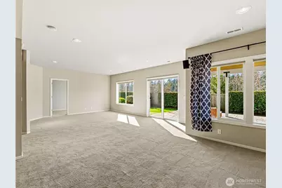 23919 SE 8th Place, Sammamish, WA 98075 - Photo 29