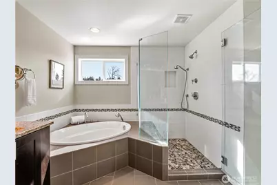 23919 SE 8th Place, Sammamish, WA 98075 - Photo 21