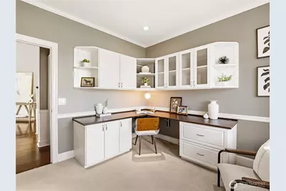 23919 SE 8th Place, Sammamish, WA 98075 - Photo 15