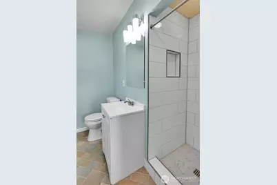 9220 10th Avenue SW, Seattle, WA 98106 - Photo 23