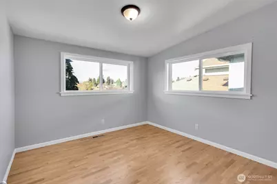 9220 10th Avenue SW, Seattle, WA 98106 - Photo 21