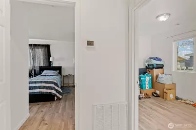 2427 W Texas Street, Moses Lake, WA 98837 - Photo 11